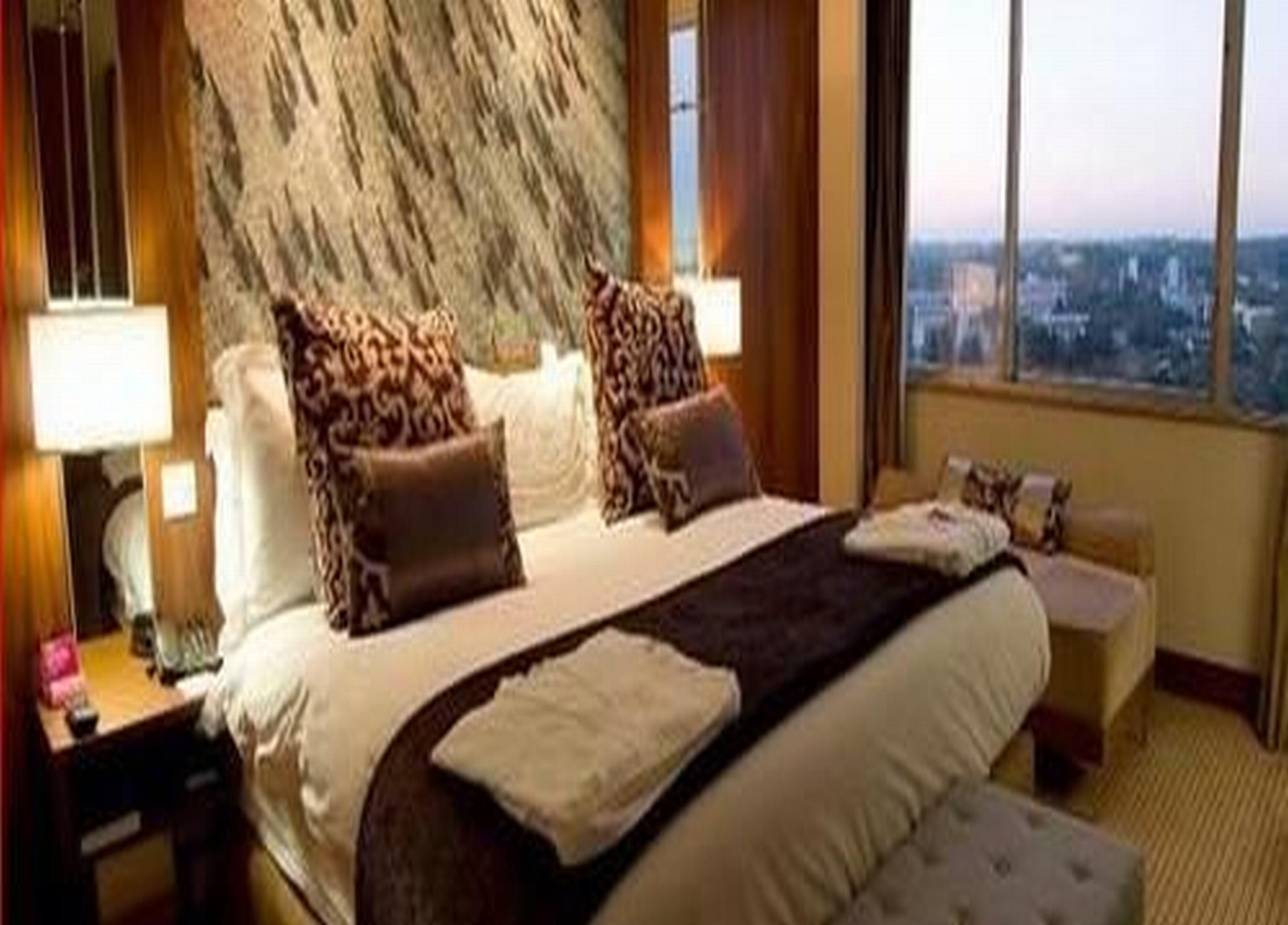 Monomotapa Hotel Хараре Екстериор снимка