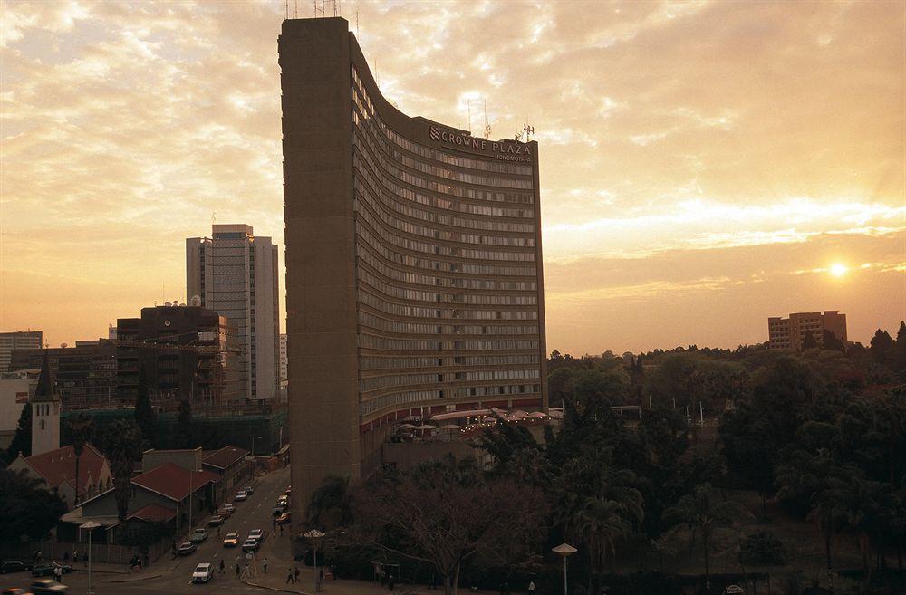 Monomotapa Hotel Хараре Екстериор снимка