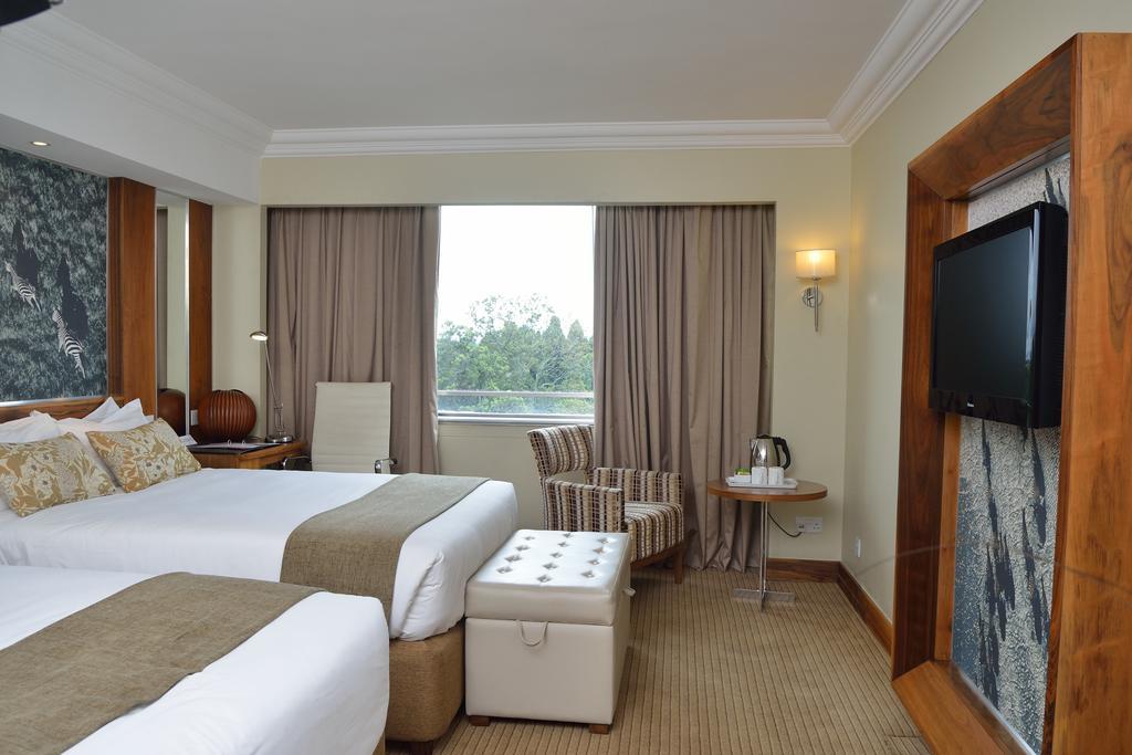 Monomotapa Hotel Хараре Екстериор снимка